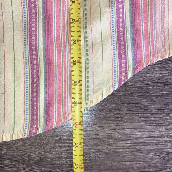 Bundle of 2 Indie Style Solet Multi Color Button Down Large Shirts - Picture 5 of 15